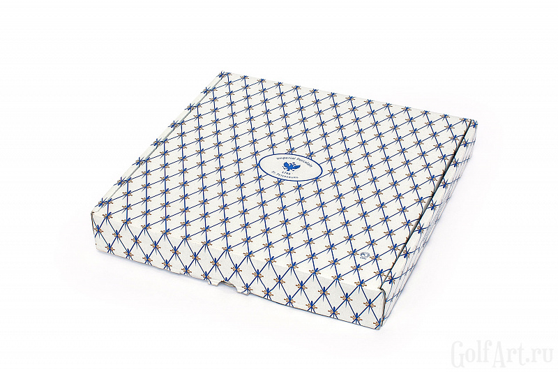 Фарфоровая тарелка "Клюшки" подарок гольфисту, тематичный гольф-сувенир; GolfArt