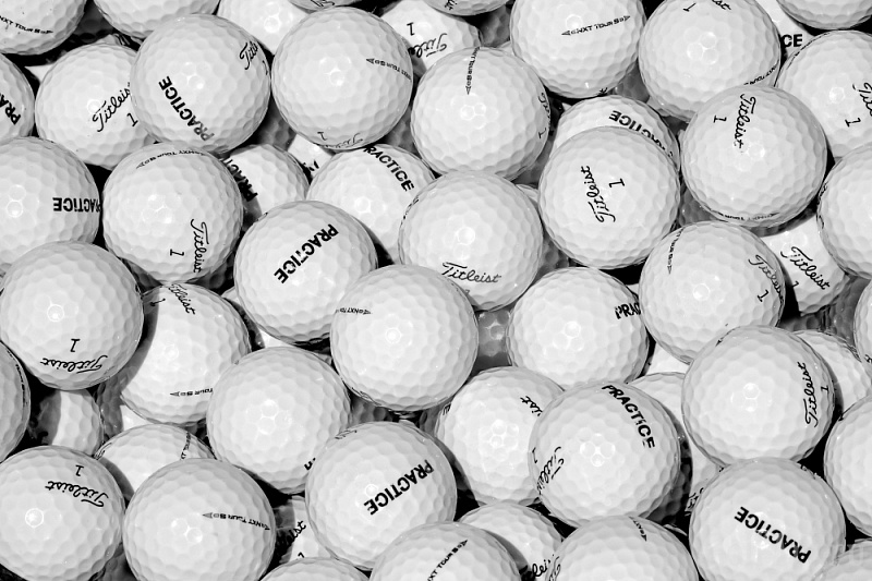 Фотография «Всегда первый» фотография из цикла Black and White, для художественного оформления гольф-клуба/кабинета/офиса; GolfArt