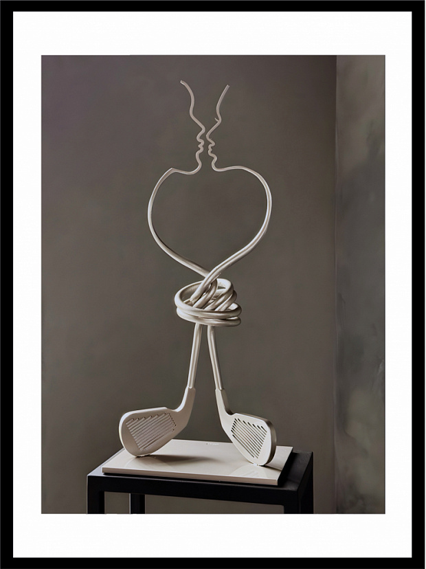 Арт-объект "Притяжение" подарок для гольфистов, приз на гольф-турнир, для оформления гольф-клуба; GolfArt